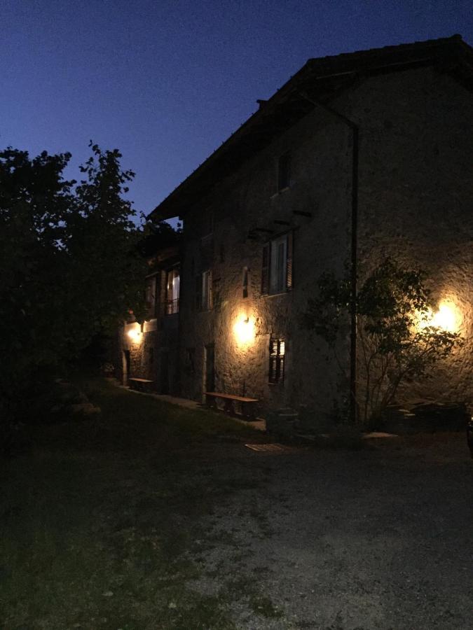 Residenza Cima Le Vigne Bed & Breakfast Millesimo Dış mekan fotoğraf