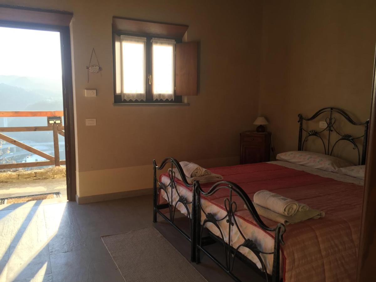 Residenza Cima Le Vigne Bed & Breakfast Millesimo Dış mekan fotoğraf